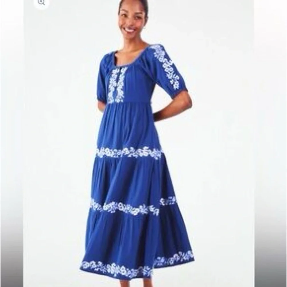 Roller Rabbit Honeysuckle Embroidery Zara Dress Blue Embroidered - Picture 1 of 10